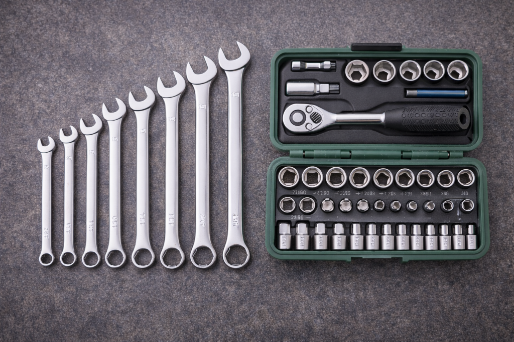 Metric spanners and socket set for caravan maintenance